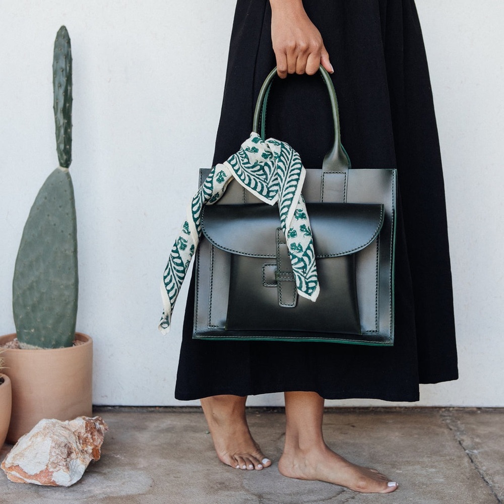 *Looking not selling* Agnes Baddoo Sac 1 midland green *Looking not selling*
